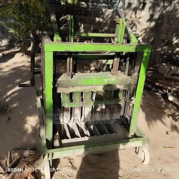 Block Gal Machine