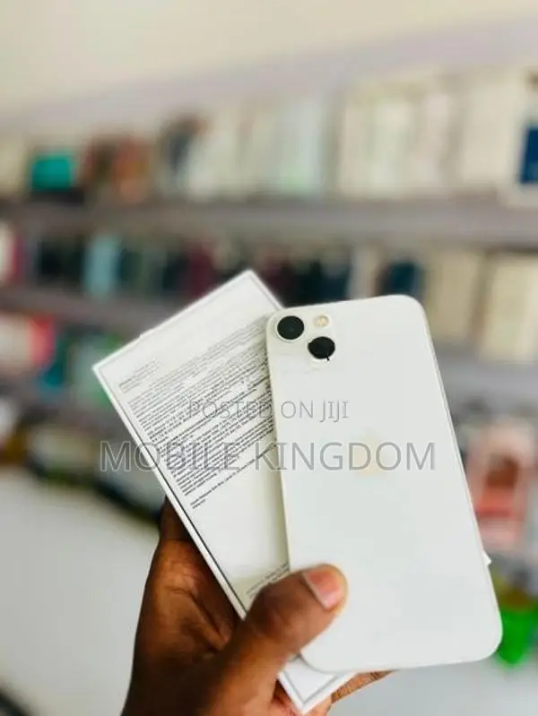 Apple iPhone 13 128GB White (Used)