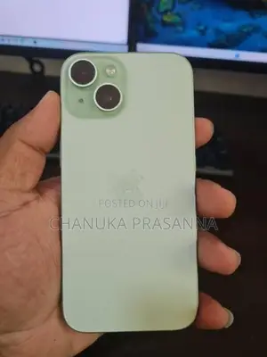 Apple iPhone 15 (Used)