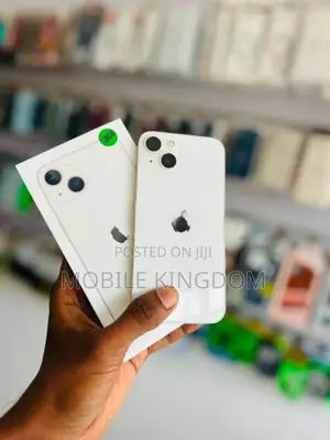 Apple iPhone 13 128GB White (Used)