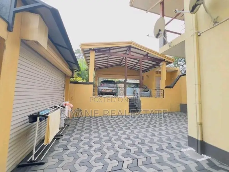 Luxury House Sale in Battaramulla
