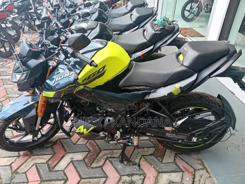 Hero Hunk 160R 2026