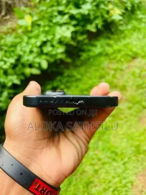 Apple iPhone 15 (Used)