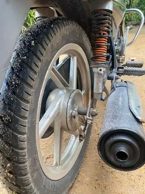 Bajaj Platina 100 2007