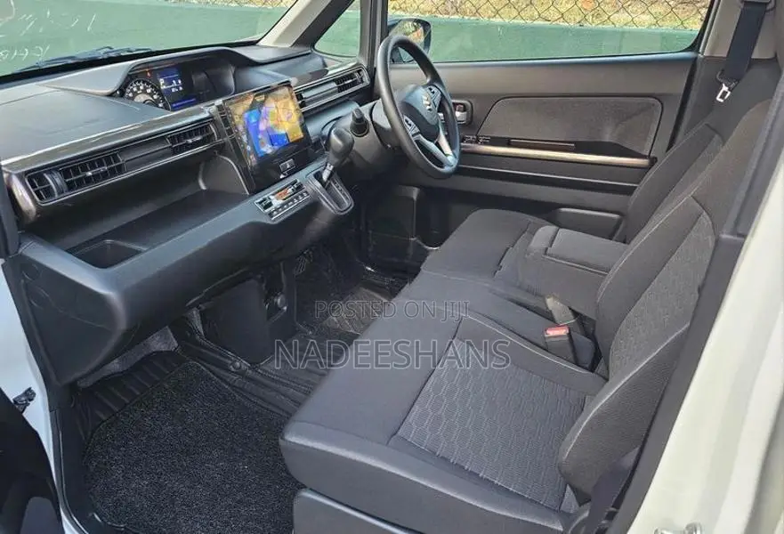 Suzuki Wagon R CUSTOM ZX 2025