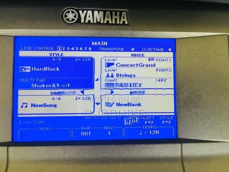 Yamaha PSR S 670 keyboard