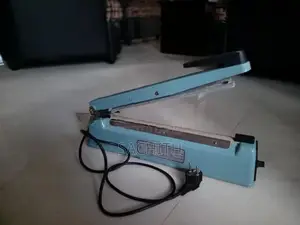 Maxco Polythene Sealer ( Big )