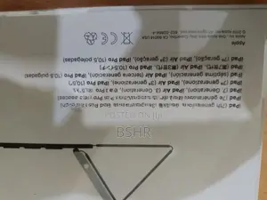 Apple iPad Smart Keyboard