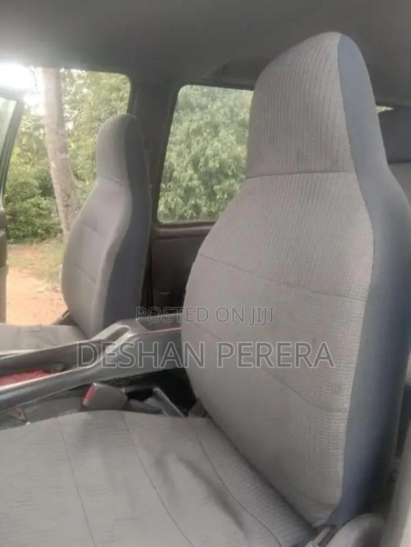 Nissan Serena 1992
