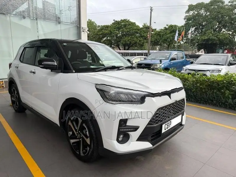 Toyota Raize Hybrid 2025