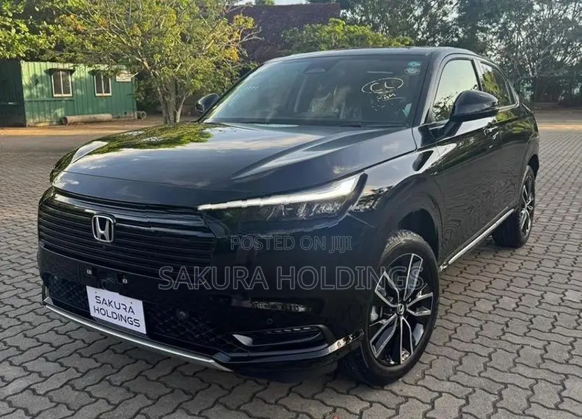 Honda Vezel Z Premium 10 Speaker 2026