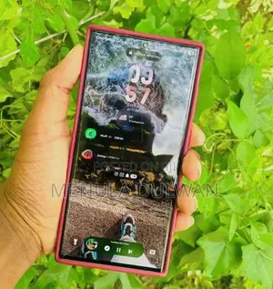 Samsung Galaxy S22 Ultra 5G (Used)