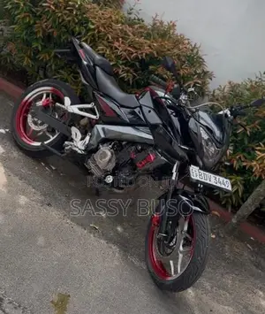 Bajaj Pulsar NS200 BS3 2016