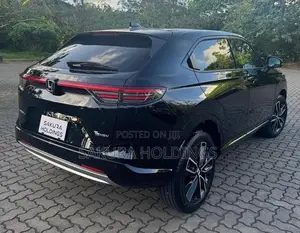 Honda Vezel Z Premium 10 Speaker 2026