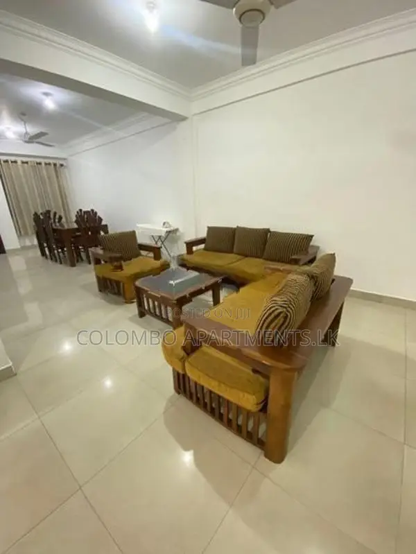 Colombo 05 Fully Furnished Apartment Short-Term Rental (CSMP10C)