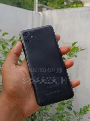 Samsung Galaxy A04e (Used)