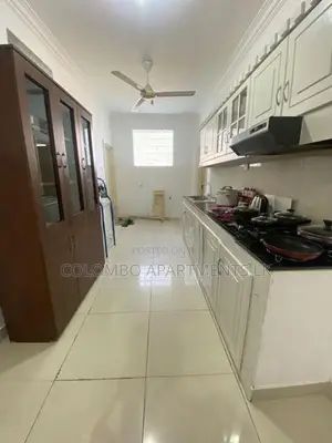 Colombo 05 Fully Furnished Apartment Short-Term Rental (CSMP10A)