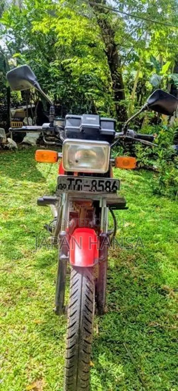 Suzuki GS 125 2003