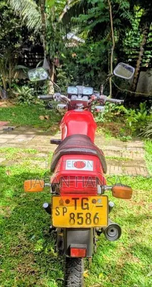 Suzuki GS 125 2003