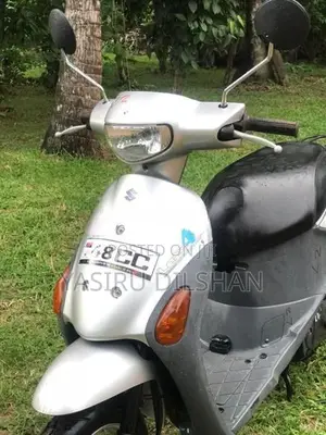 Suzuki Lets 4 2025