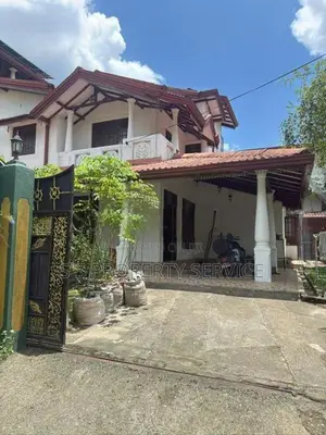 Veyangoda Two Storey House for Sale (SSPH-305)