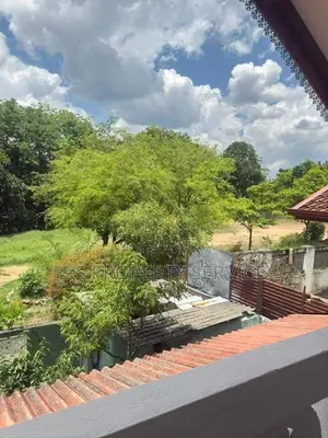 Veyangoda Two Storey House for Sale (SSPH-305)