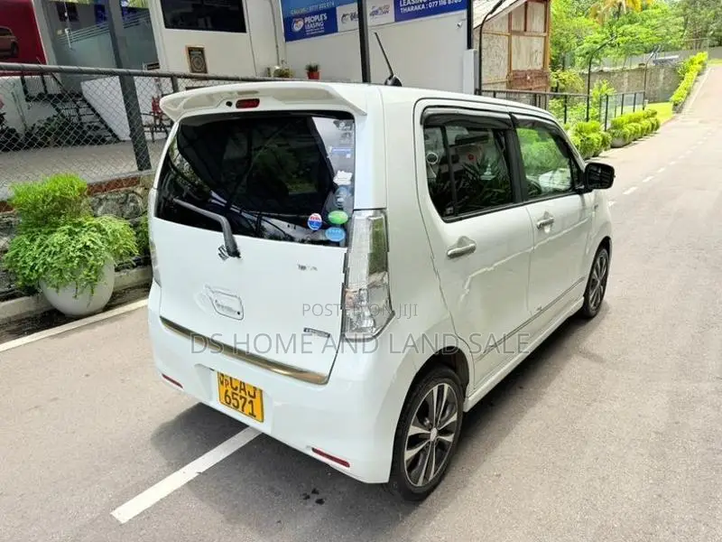 Suzuki Wagon R Stingray J Style 2015