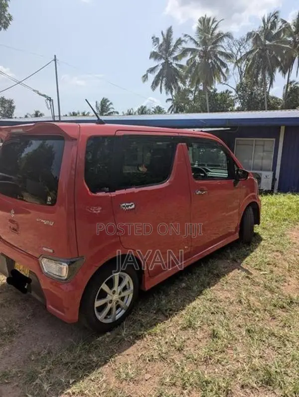 Suzuki Wagon R Stingray 2017