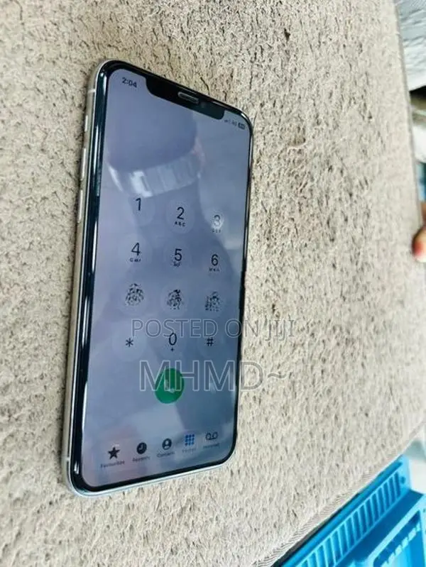 Apple iPhone 11 Pro 512GB (Used)