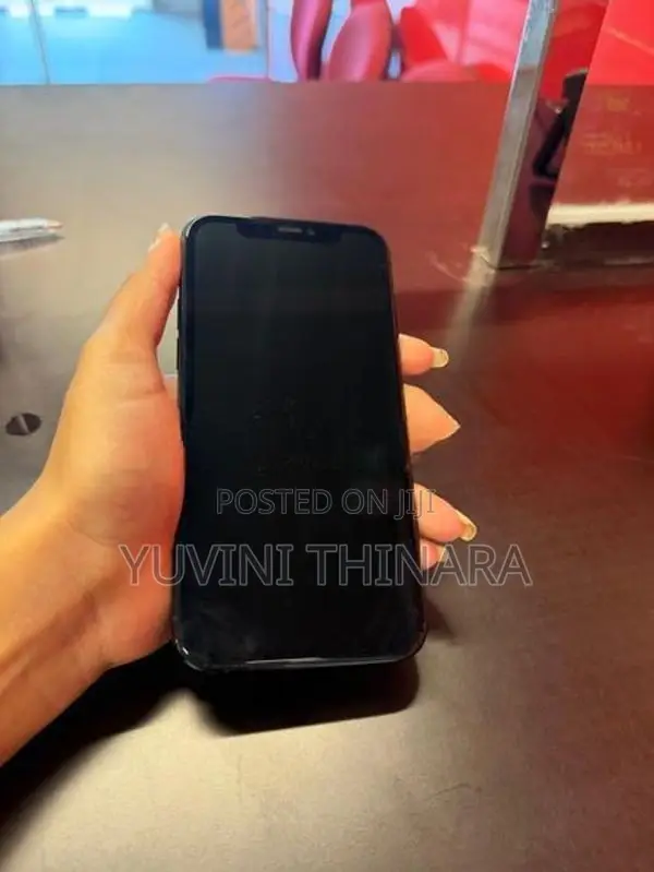 Apple iPhone 11 Pro (Used)