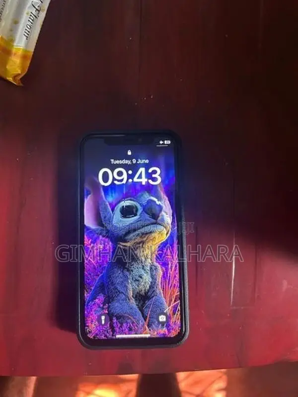 Apple iPhone XS (Used)