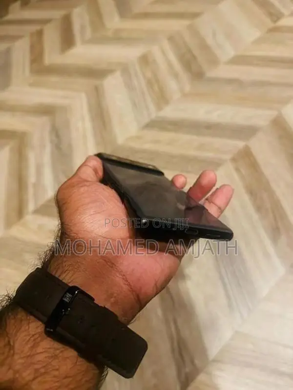 Google Pixel 6 128GB (Used)