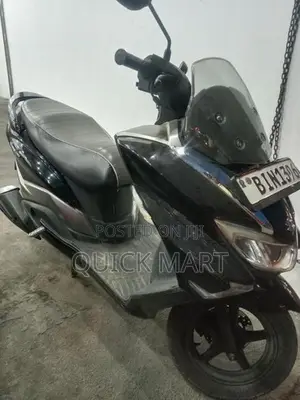 Suzuki Burgman 2020