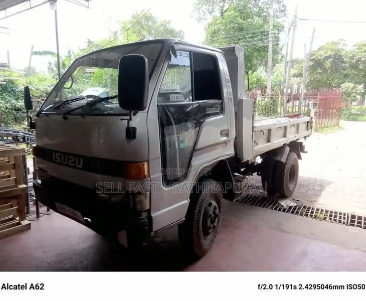Isuzu Elf 1993