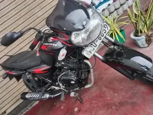 Bajaj Discover 125 2005
