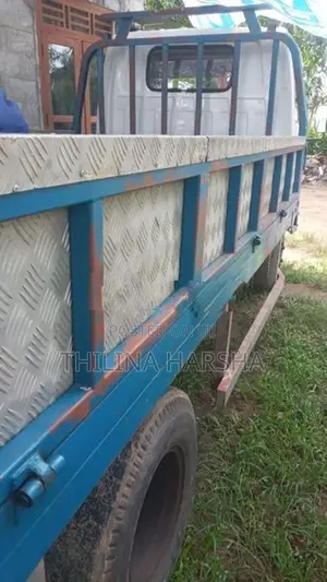 Isuzu Elf 1979