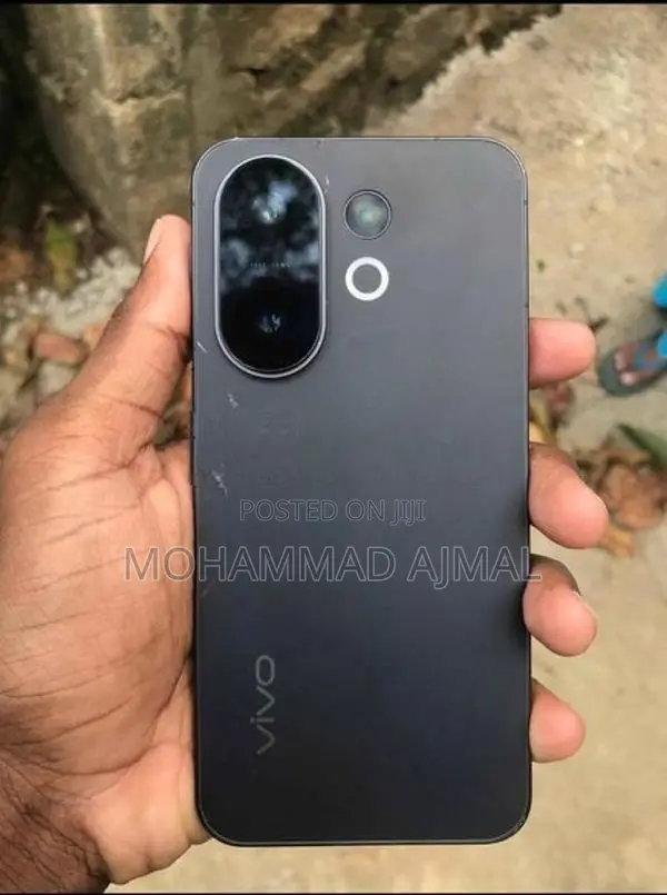 Vivo X200 FE (Used)