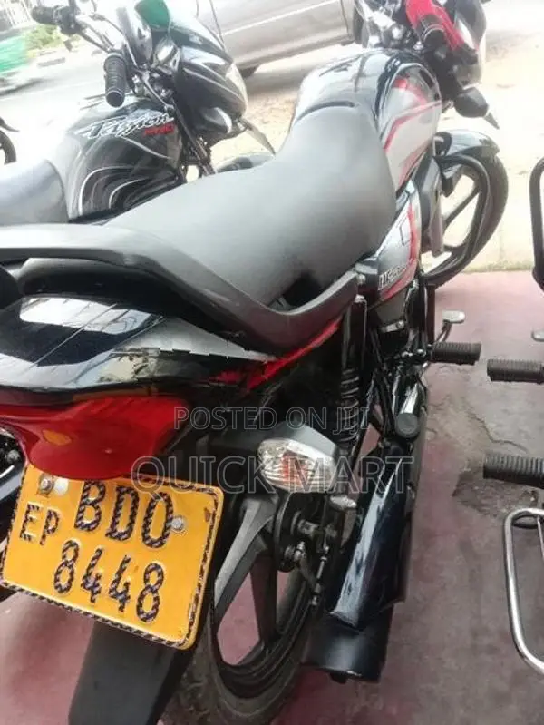 Hero HF Deluxe 2016