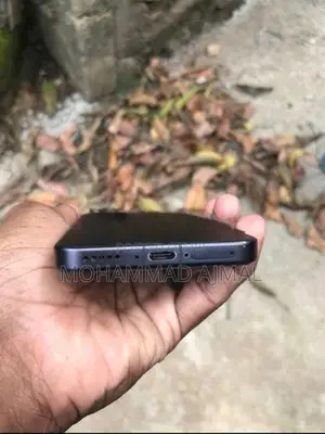 Vivo X200 FE (Used)