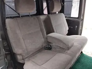 Nissan 03 Passengers Full Seat