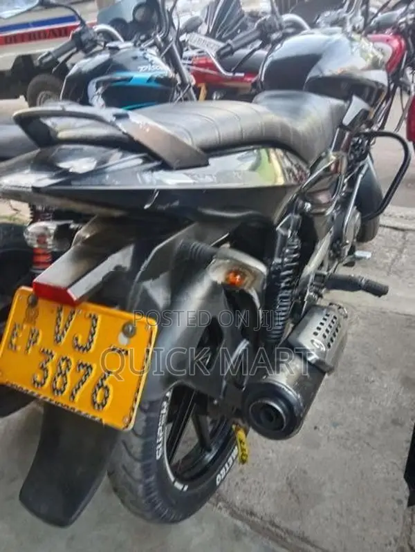 Bajaj Pulsar 150 2010