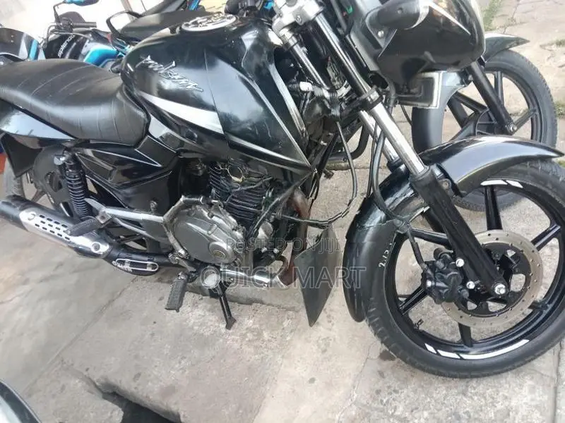Bajaj Pulsar 150 2010