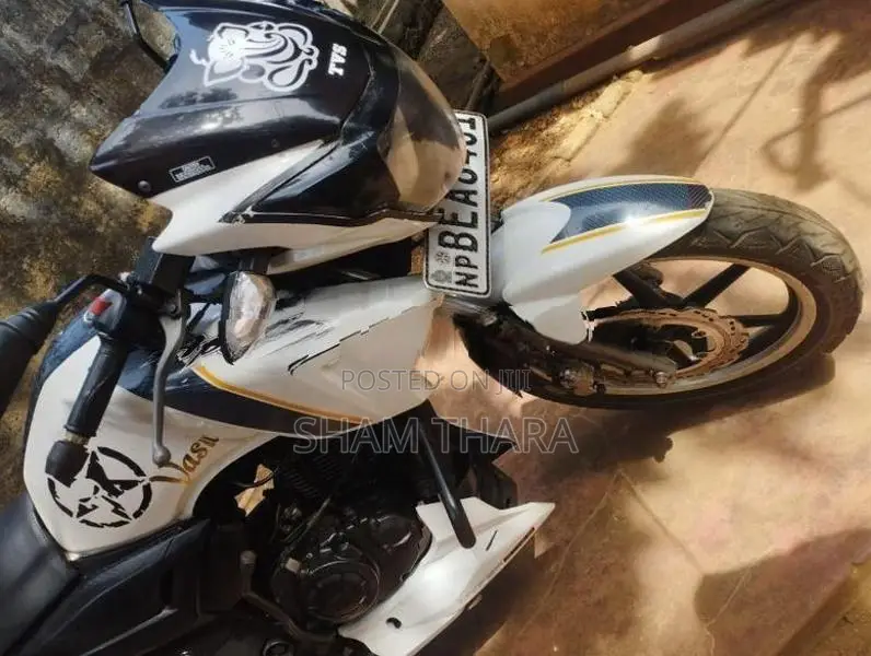 TVS Apache 2016