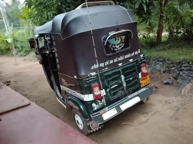 Bajaj RE 1998