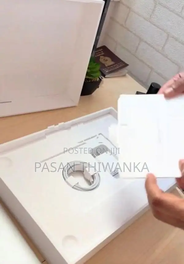 Apple Macbook Neo 512GB