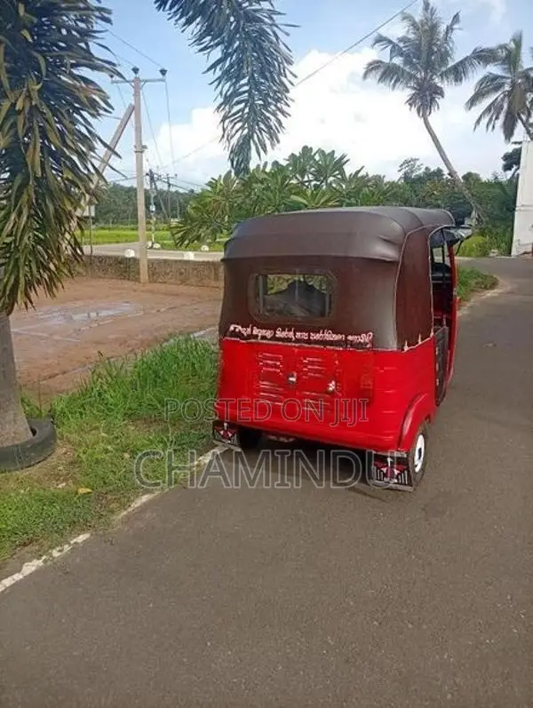 Bajaj RE 1995