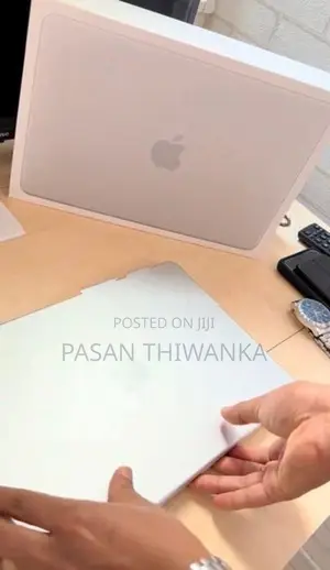 Apple Macbook Neo 512GB