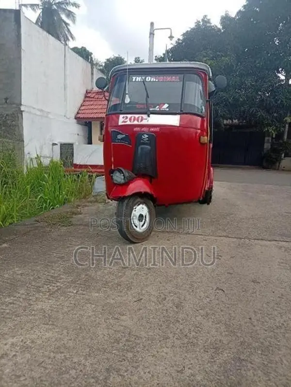 Bajaj RE 1995