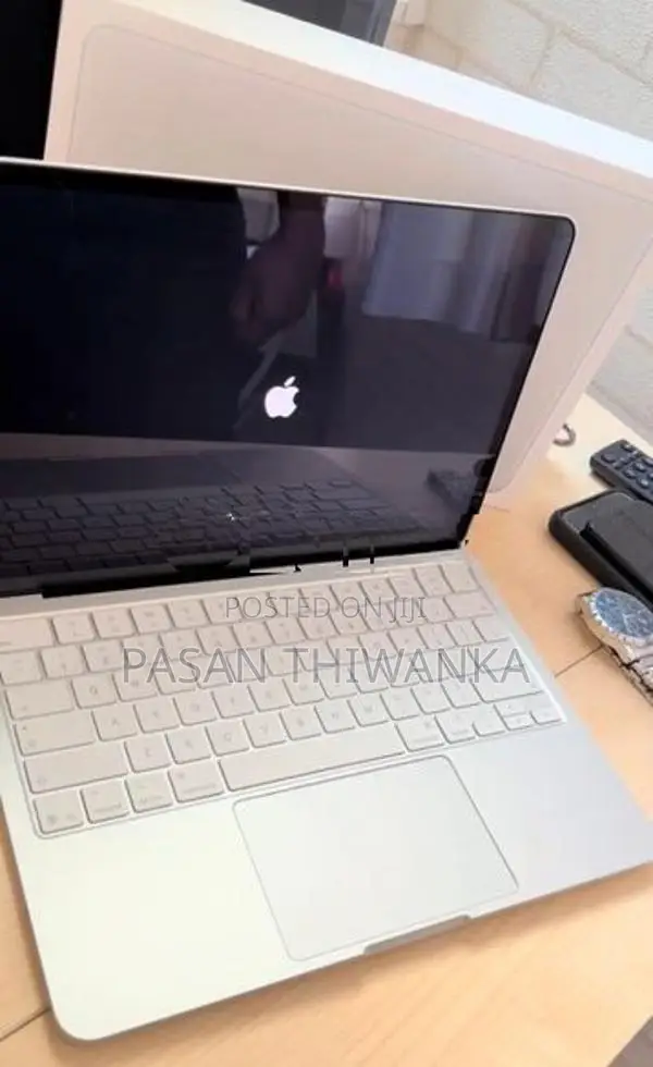 Apple Macbook Neo 512GB