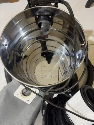 Wet & Dry Vacuum Cleaner